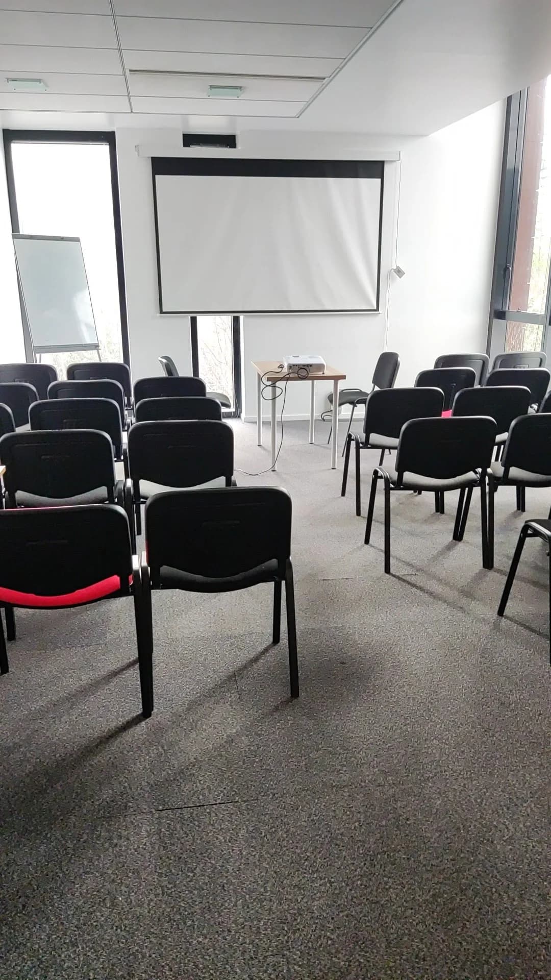Photo de l'espace au-bureau-coworking-asnieres (source : Google)