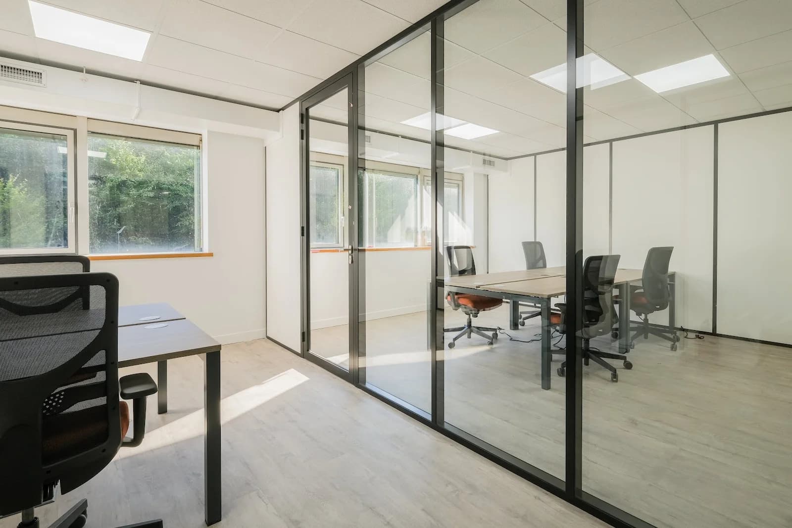 Photo de l'espace coworkea-meudon-la-foret (source : Google)