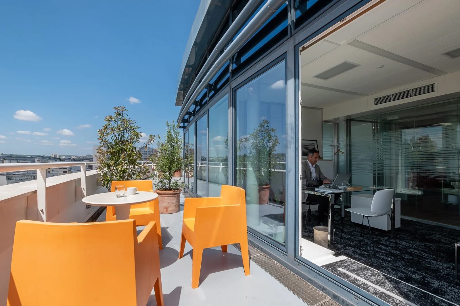 Photo de l'espace emergence-coworking-issy (source : Google)