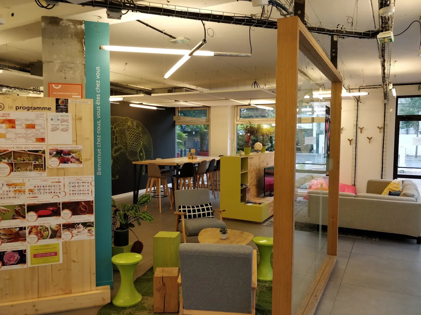 Photo de l'espace wojo-issy (source : Google)