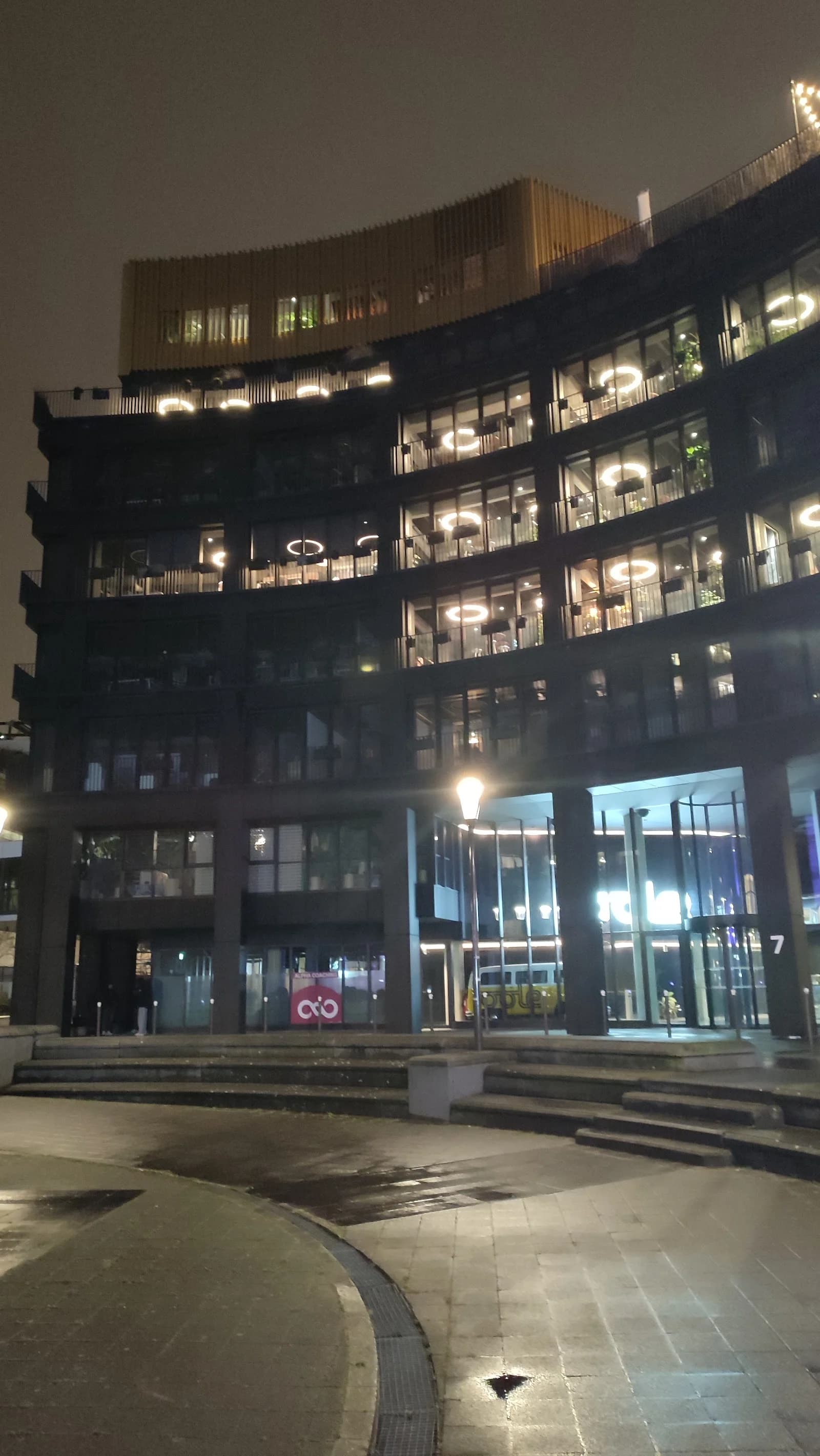 Photo de l'espace wojo-mercure-boulogne (source : Google)