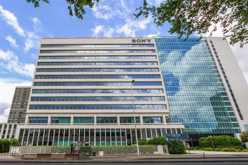 Photo de l'espace hiptown-la-defense-quais-de-seine (source : Google)
