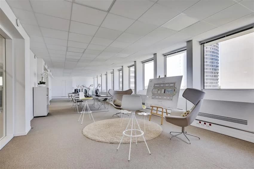 Photo de l'espace hiptown-la-defense-quais-de-seine (source : Google)