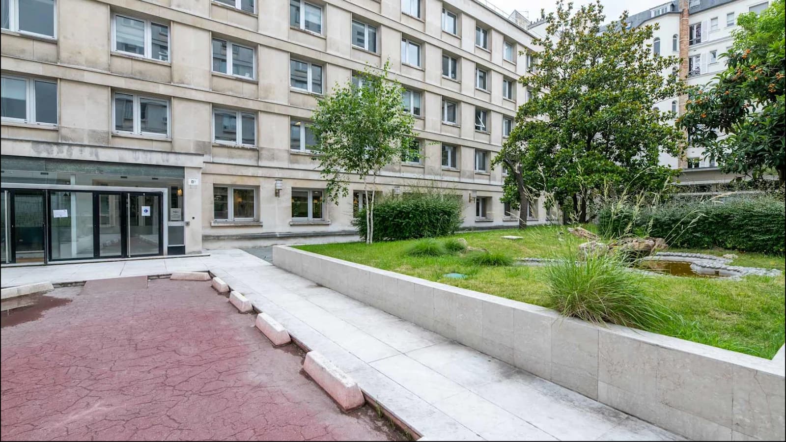 Regus 191 Avenue Charles de Gaulle Neuilly - Photo de l'espace regus-pont-de-neuilly (source : Google)
